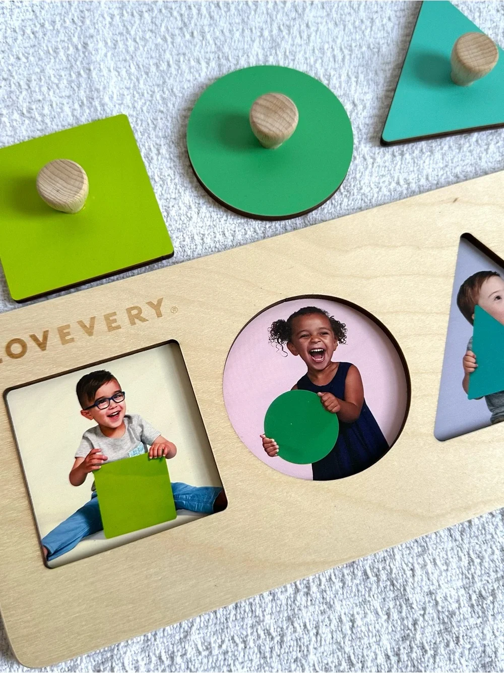 Lovevery Friends of All Shapes Puzzle